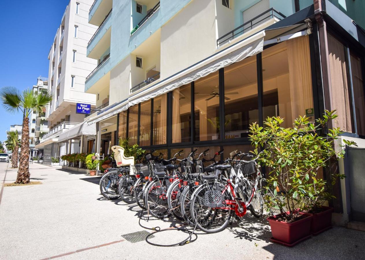 Hotel La Plage Cattolica Exterior foto