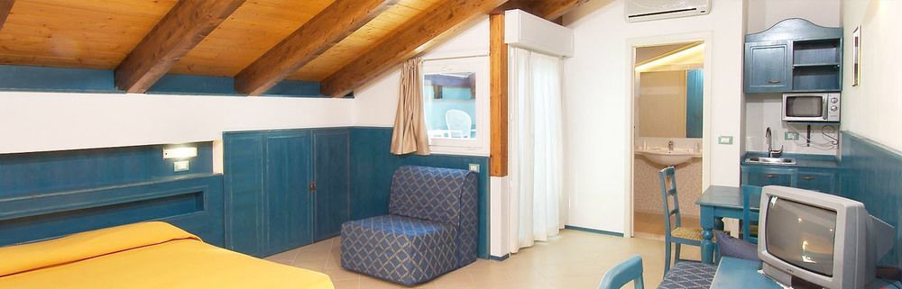 Hotel La Plage Cattolica Exterior foto